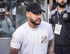 Neymar ironiza postagem elogiando Mbappé: "Baba ovo de gringo"