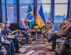 Lula recebe convite, mas governo vê com ceticismo reunião sobre Ucrânia na Suíça