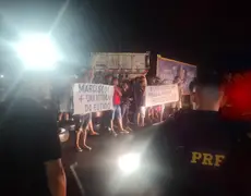 Protesto fecha parte da rodovia BR-316 após homem ser baleado em Benevides, na Grande Belém