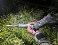 Polícia apreende armas de fogos próximo a linha do trem em Mandacaru