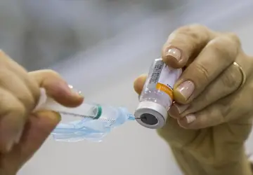 Varginha ultrapassa marca de 250 mil doses aplicadas da vacina contra Covid-19
