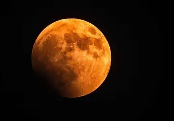  Eclipse 'Lua de Sangue' será visto em BH entre domingo e segunda-feira 