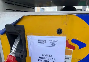 PROCONBY registra e interdita bomba com irregularidade em posto de combustível na cidade de Bayeux