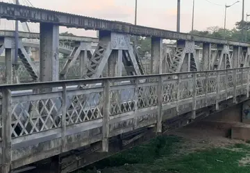 Ponte Metálica deve ser reaberta no fim de fevereiro mesmo com cheia do Rio Acre