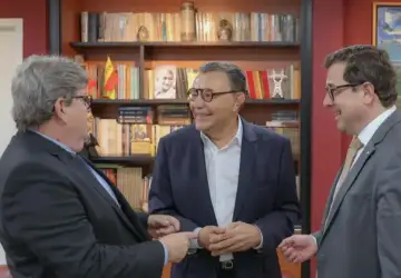 Presidente do PSB recebe João e Gervásio e fala em ?união na Paraíba?