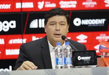 CEO Alexandre Leitão completa 100 dias à frente do Athletico: veja balanço