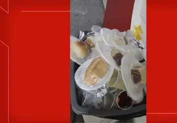 FOTOS: Comida embalada e pronta para consumo é jogada no lixo no Hospital de Base, no DF
