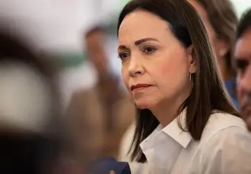 María Corina Machado confirma apoio a Urrutia para enfrentar Maduro