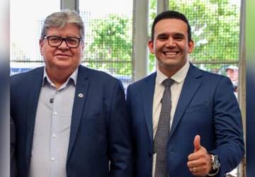 João Azevêdo e Jhony Bezerra se reúnem esta semana; política e gestão devem estar na pauta