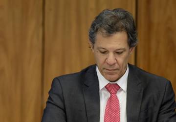 Pacote de corte de gastos está pronto e só dependa da Defesa, diz Haddad