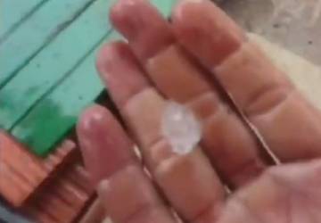 VÍDEO: Chuva de granizo surpreende moradores de cidade do RN