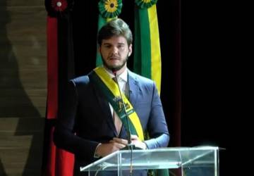 Bruno Cunha Lima realiza primeiras nomeações do novo mandato e mantém nomes nos mesmos cargos