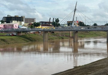 Após iniciar o ano com vazão, Rio Acre sobe quase 3 metros em 24 horas na capital; confira oscilação