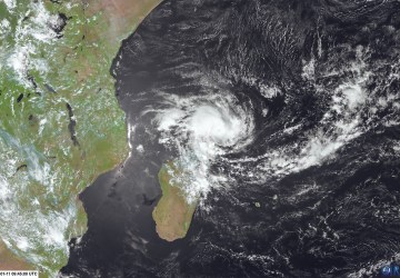 Tempestade tropical deixa mortos em Madagascar e inunda Mayotte, arquipélago francês na costa da África