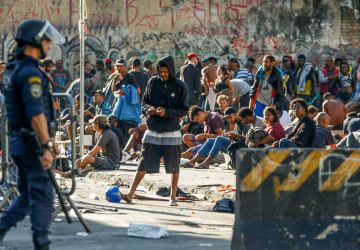 Violência e ação policial levam fluxo da Cracolândia para novas áreas