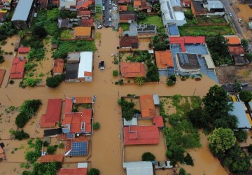 Município em MT que foi inundado pela chuva entra em situação de emergência e calamidade pública