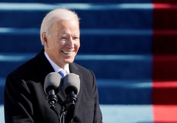 Em discurso de despedida, Biden deseja sucesso a Trump e fala em ameaças à democracia dos EUA