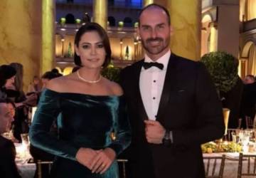 Michelle e Eduardo Bolsonaro ficam de fora do Capitólio, mas vão a baile oficial