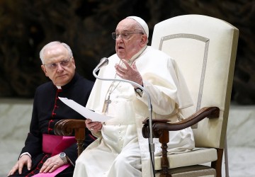 Papa Francisco fala de 'mentalidade machista' na Igreja e pede que freiras deixem de ser tratadas como 'empregadas'