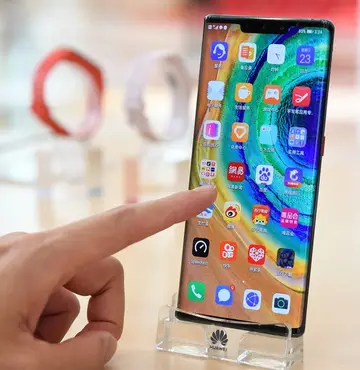 Pura70, novo smartphone da Huawei, se esgota em um minuto