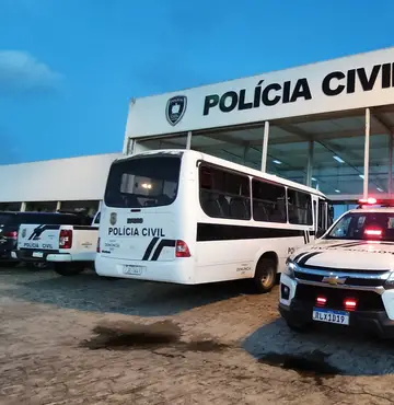 Treze pessoas são detidas suspeitas de golpe financeiro contra idosos, em João Pessoa