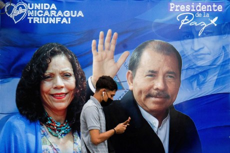 Em eleição apontada como ilegítima, Ortega busca garantir 4º mandato consecutivo como presidente da Nicarágua