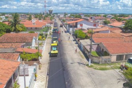 Irmãos sofrem golpes de facão no rosto; suspeito é encontrado baleado