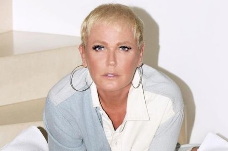 Xuxa revela que quer distância de algumas paquitas: 