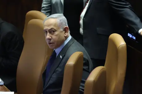 Israel aceita discutir cessar-fogo em reuniões em Paris, diz emissora de TV