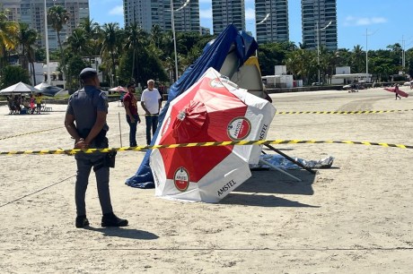 Turista é morto com tiro na cabeça no litoral de São Paulo