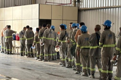 Construtora terceirizada nega trabalho análogo à escravidão em fábrica da BYD na Bahia