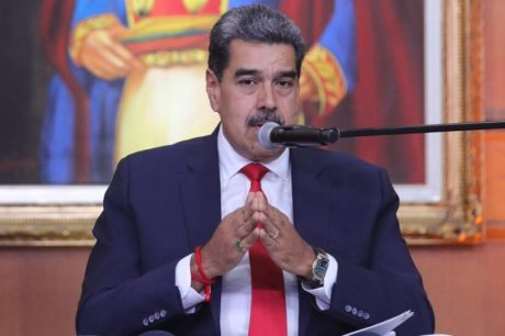 Maduro rompe relações da Venezuela com o Paraguai após Peña anunciar apoio a González