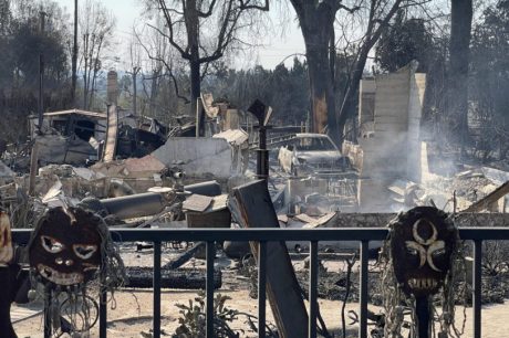 Além de 11 mortos, incêndios em Los Angeles também deixaram 13 desaparecidos