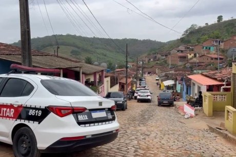 Homem é suspeito de tentar matar esposa e sogra a tiros e facadas no Brejo da Paraíba