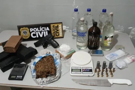 Polícia Civil fecha depósito e laboratório de drogas e apreende munições no Sertão da Paraíba