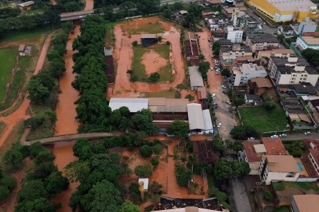 Moradores atingidos pelas chuvas em Ipatinga e região podem sacar o FGTS; saiba como